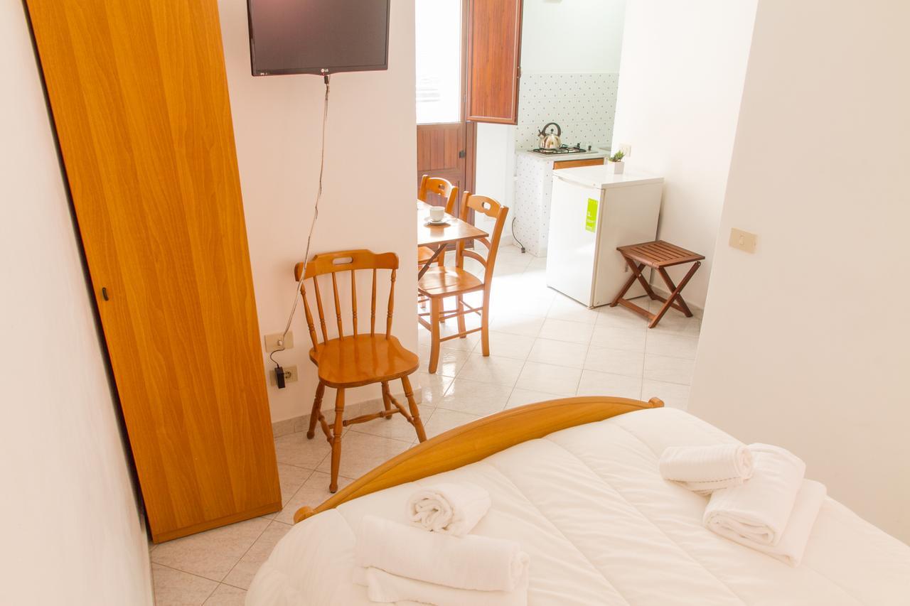 Bordonaro Mini Studio Appartement Cefalù Buitenkant foto